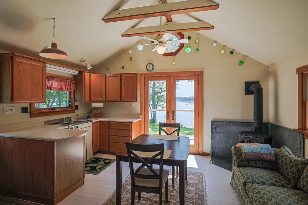 178 Johnson Point Road Penobscot ME 04476