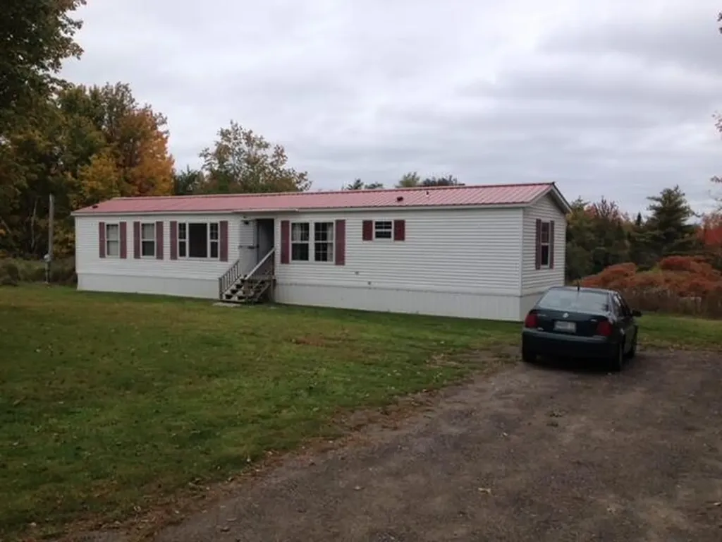 759 Waldoboro Road Jefferson ME 04348
