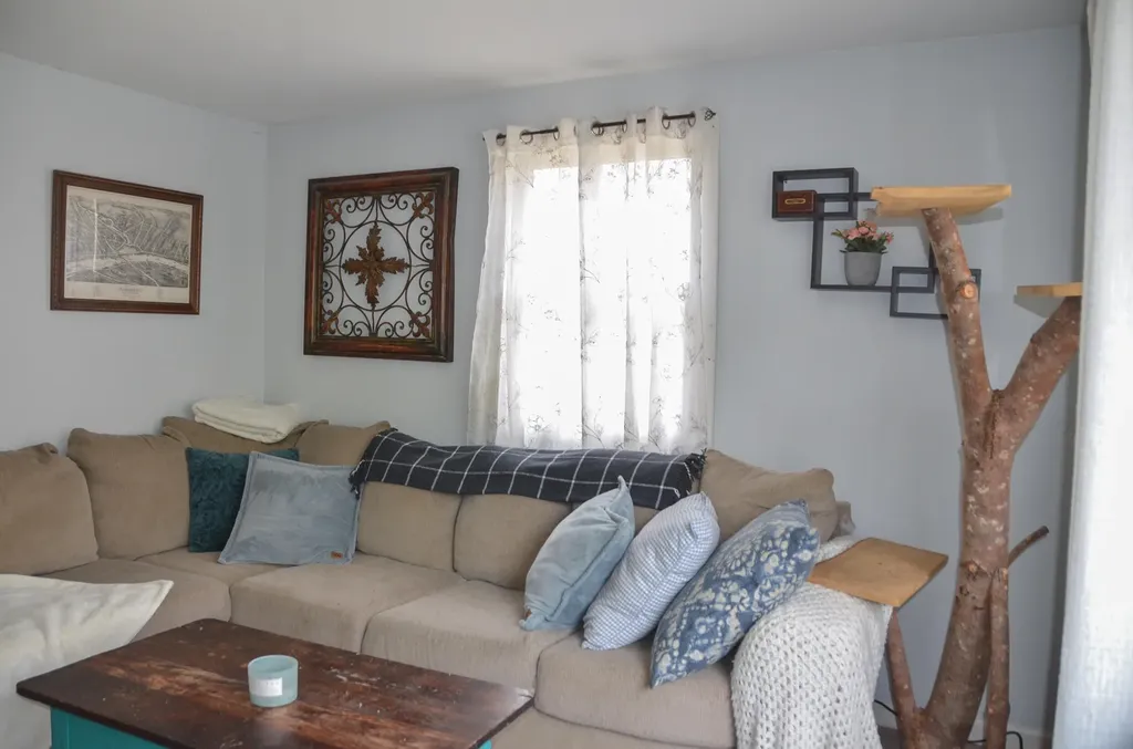 71 Summerhaven Road Manchester ME 04351