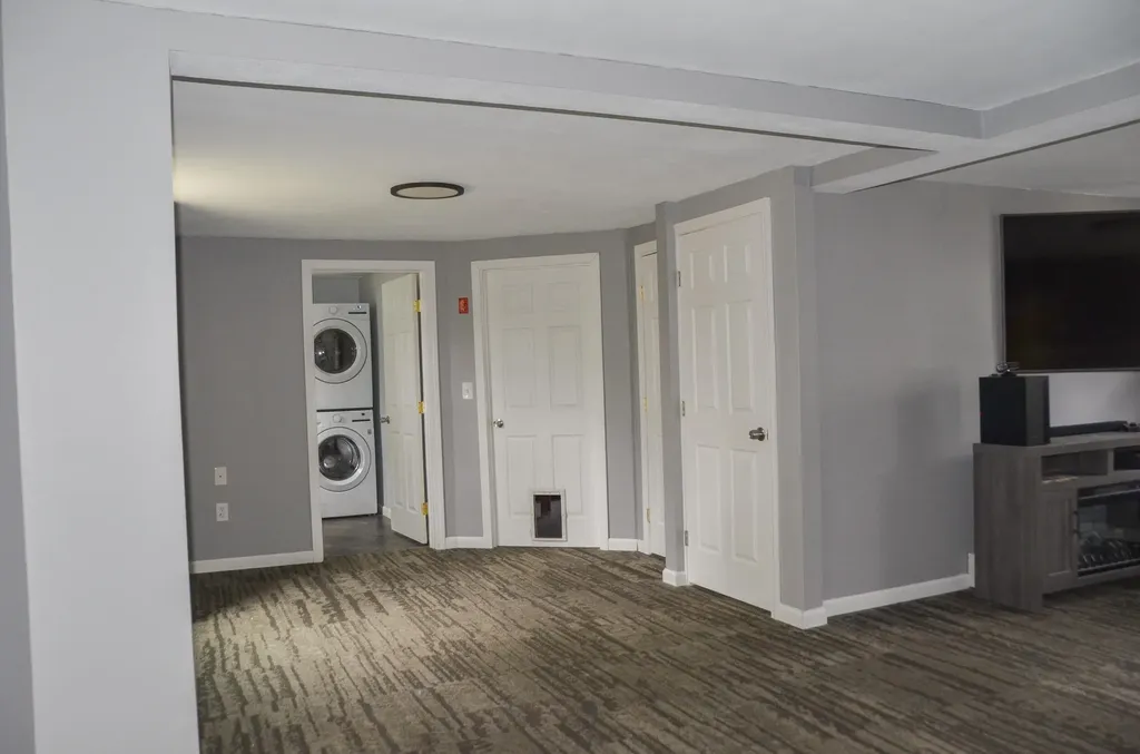 71 Summerhaven Road Manchester ME 04351