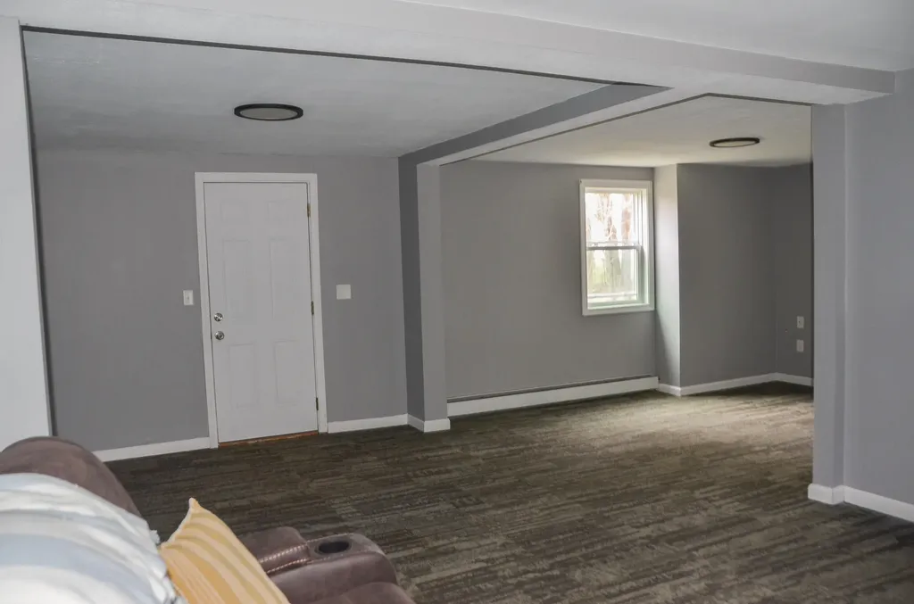 71 Summerhaven Road Manchester ME 04351