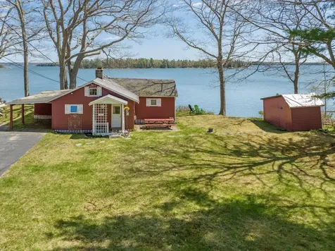 70 Maquoit Drive Freeport ME 04032