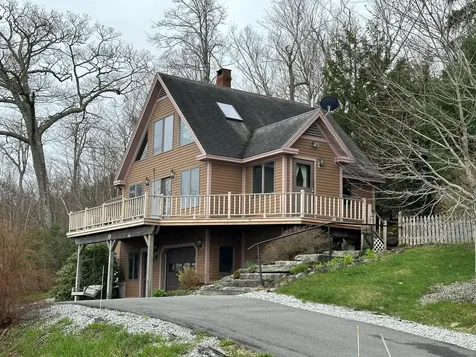 473 Shore Road Northport ME 04849