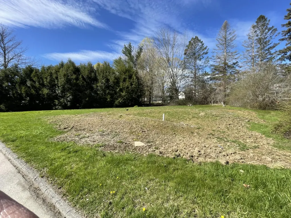 142 School Street Bucksport ME 04416