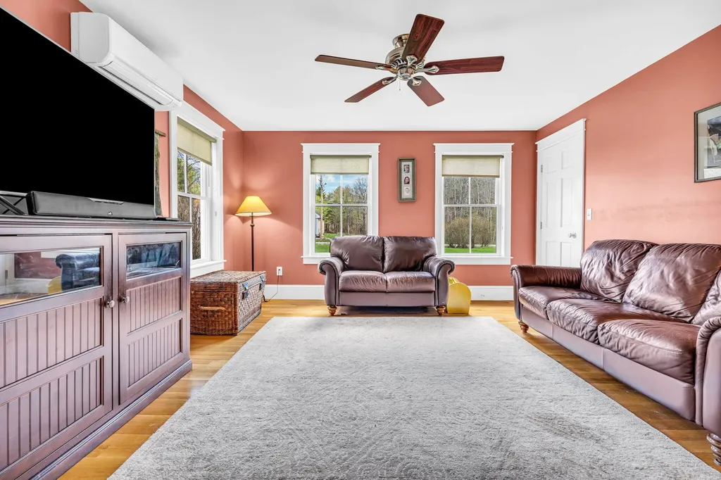440 Sligo Road Yarmouth ME 04096
