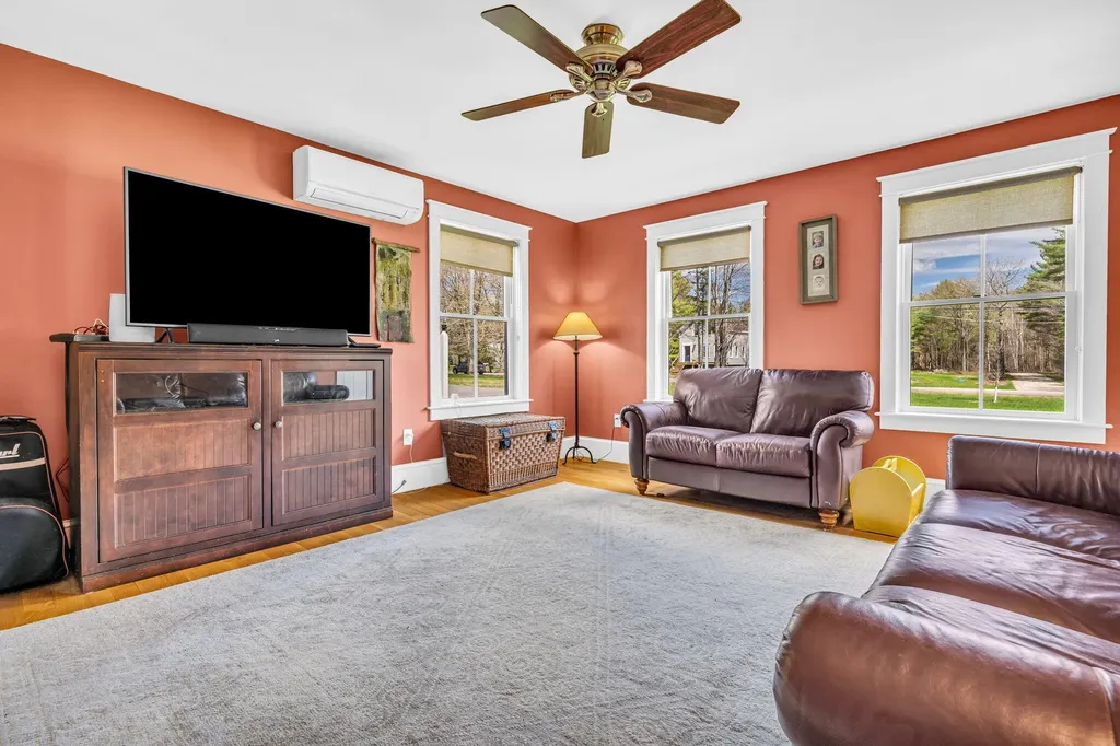 440 Sligo Road Yarmouth ME 04096