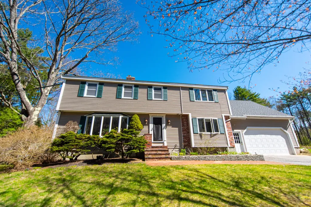 20 Hemlock Drive Durham ME 04222