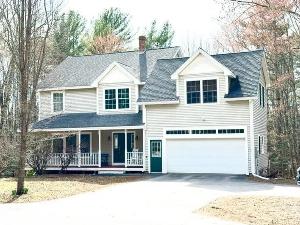 184 Falmouth Road Windham ME 04062