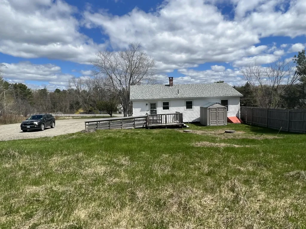 627 Main Road Eddington ME 04428