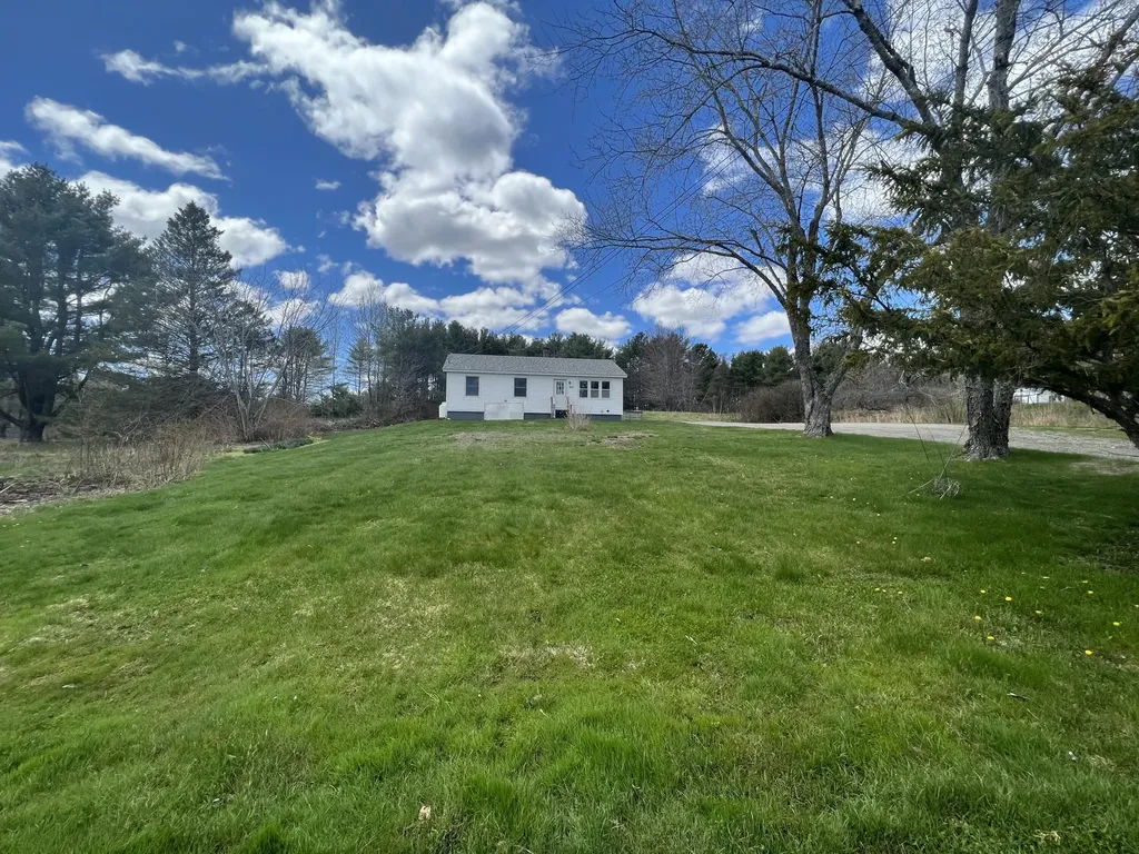 627 Main Road Eddington ME 04428