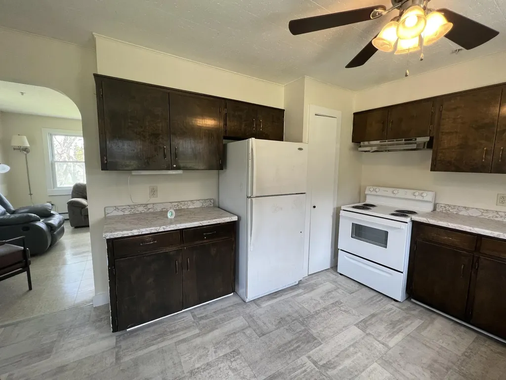 627 Main Road Eddington ME 04428