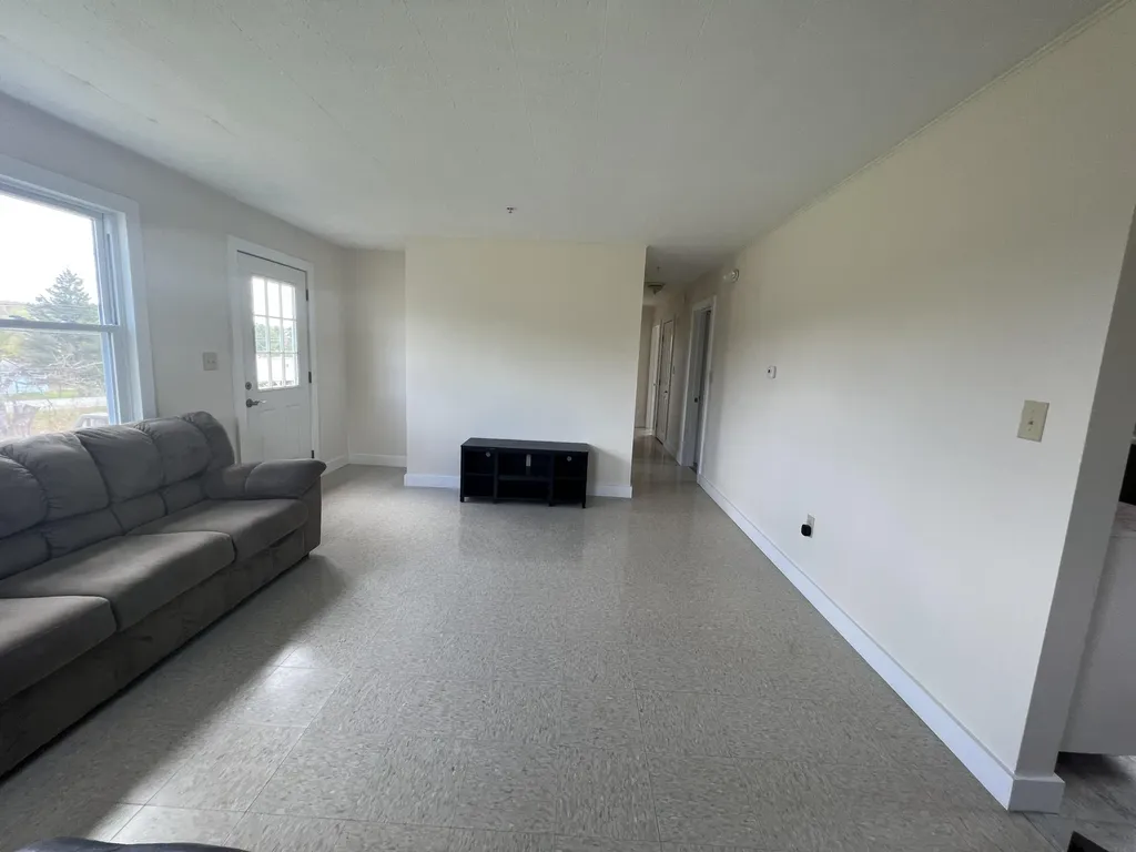 627 Main Road Eddington ME 04428