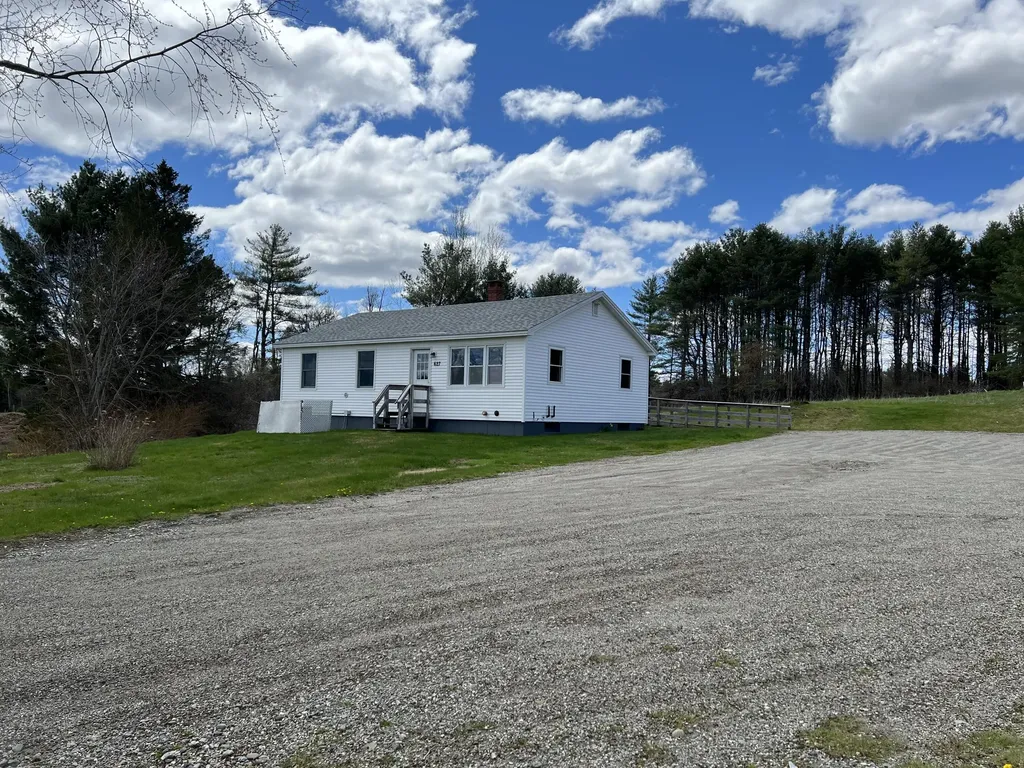 627 Main Road Eddington ME 04428