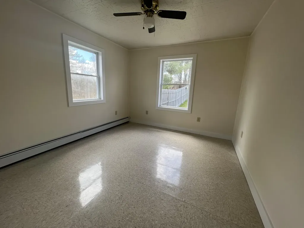 627 Main Road Eddington ME 04428