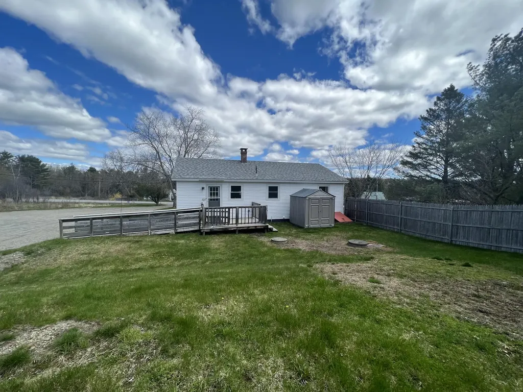 627 Main Road Eddington ME 04428