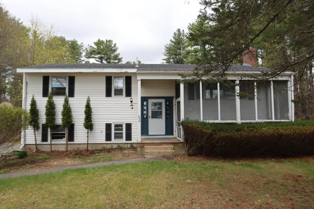 191 Beech Road Eliot ME 03903
