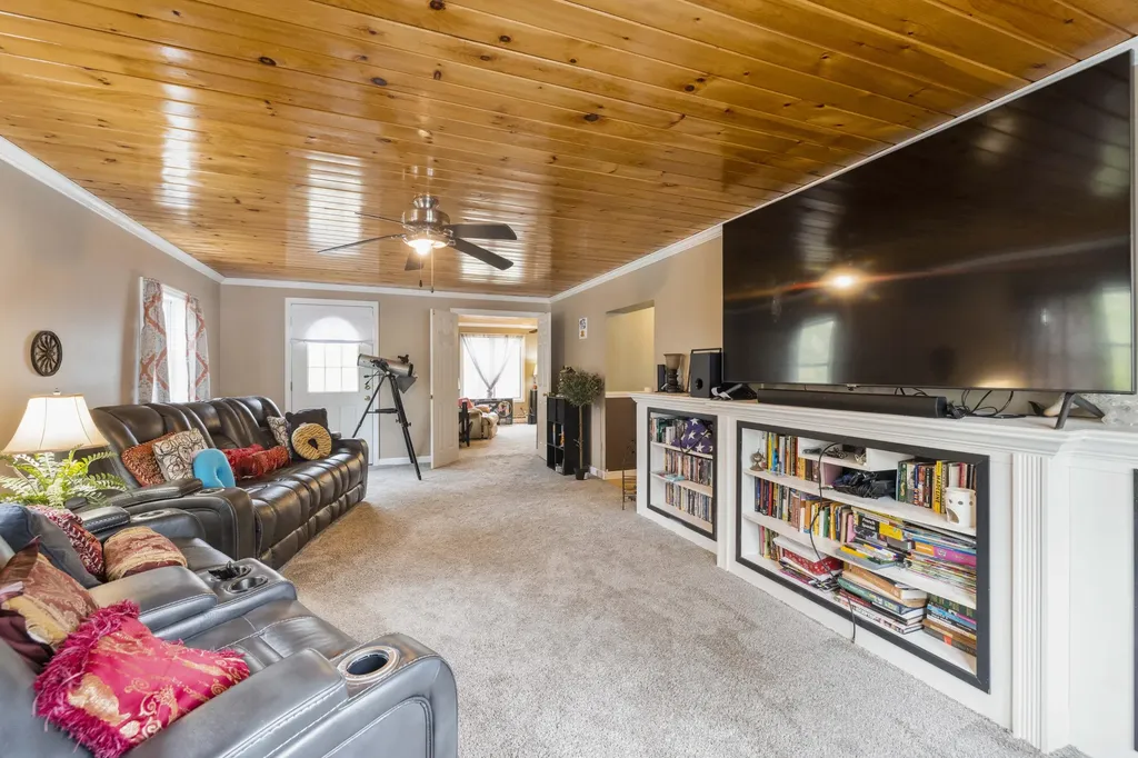 65 Grenier Lane Wells ME 04090