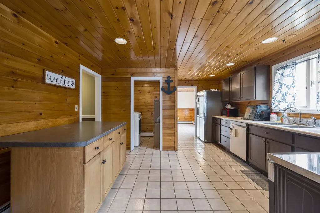 65 Grenier Lane Wells ME 04090