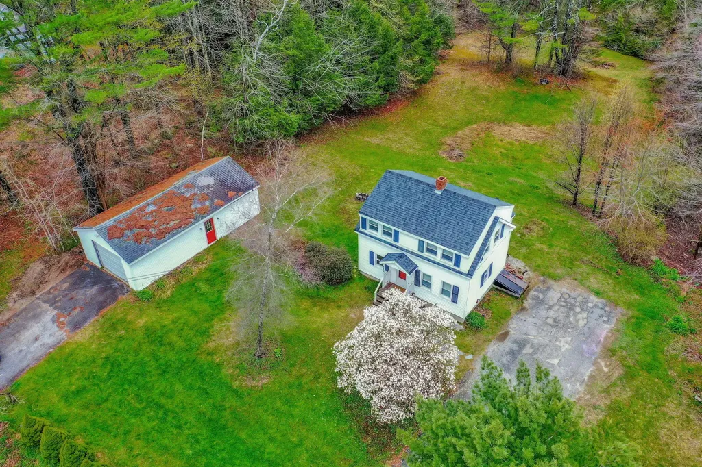 286 Lawrence Road Pownal ME 04069