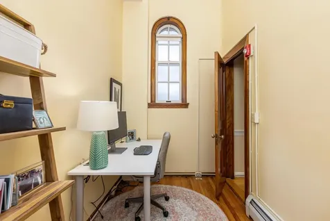 172 Falmouth Street Portland ME 04102