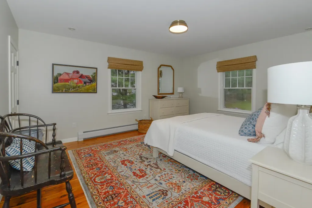 19 Garden Lane Naples ME 04055