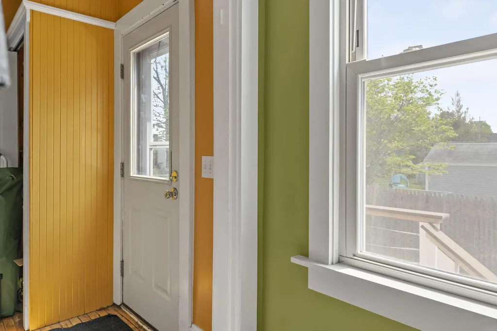 23 Caleb Street Portland ME 04102