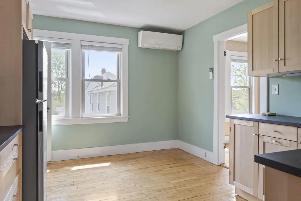 23 Caleb Street Portland ME 04102