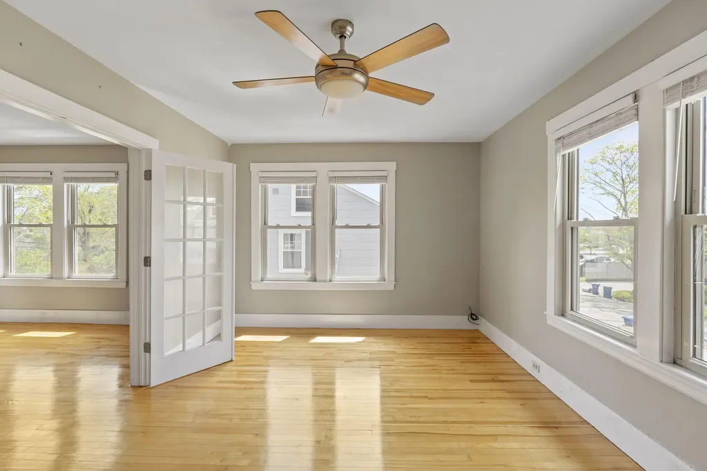 23 Caleb Street Portland ME 04102