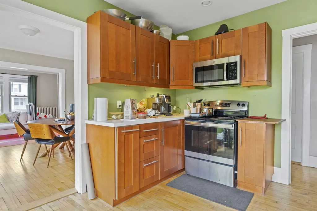 23 Caleb Street Portland ME 04102