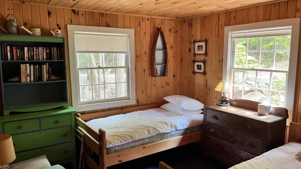 111 Valhalla Lane Norway ME 04268
