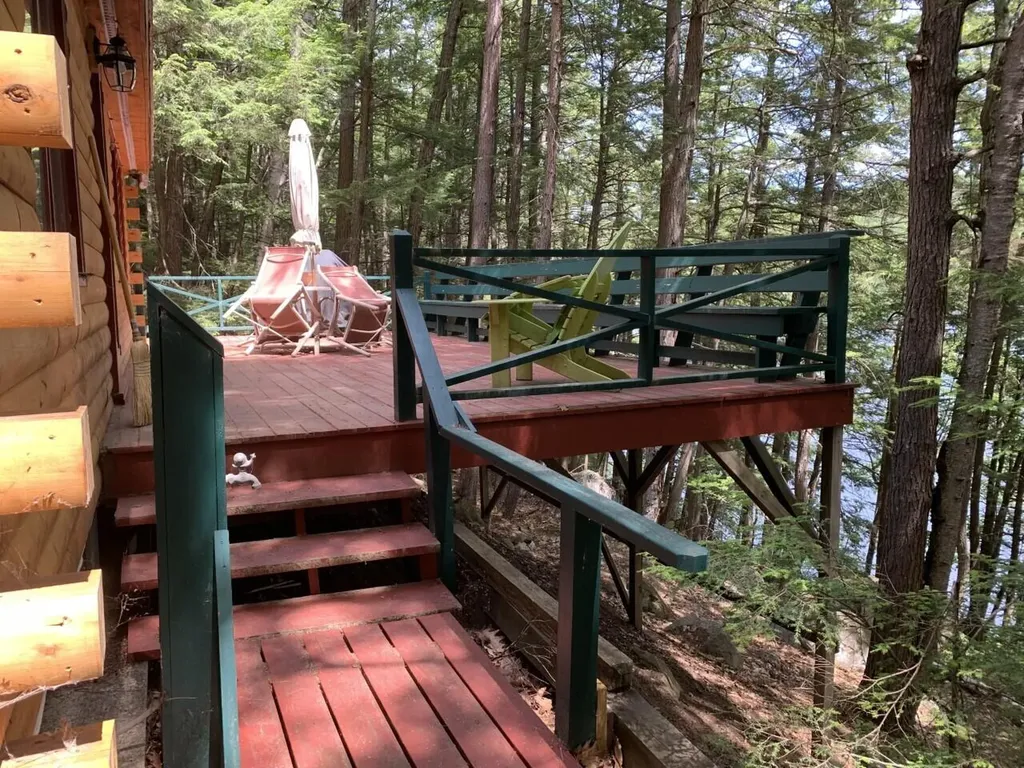 111 Valhalla Lane Norway ME 04268