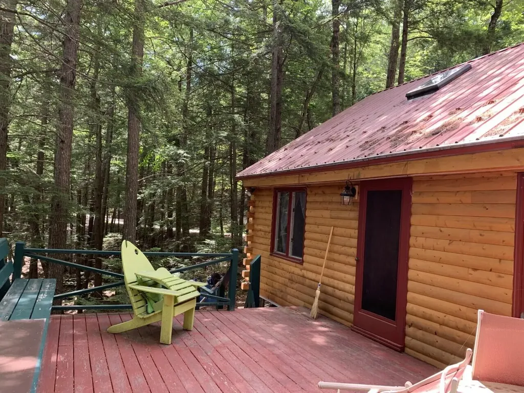 111 Valhalla Lane Norway ME 04268