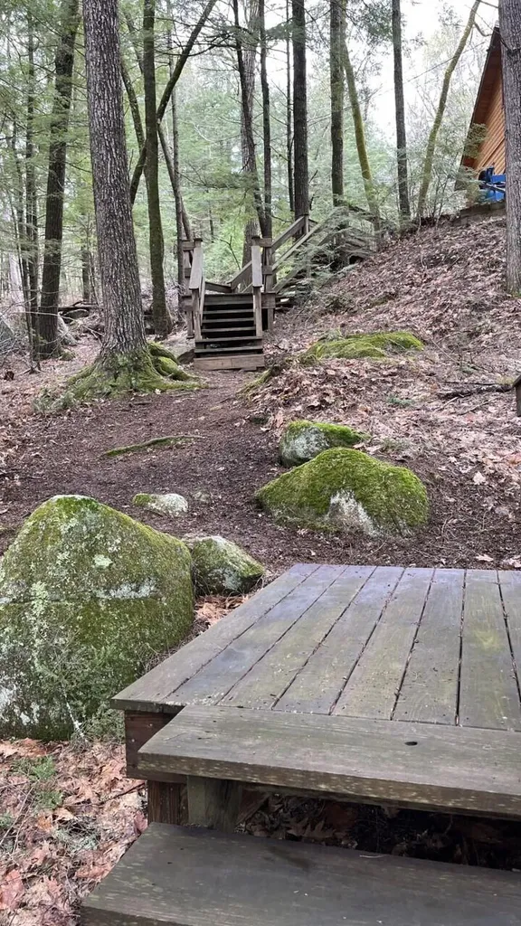 111 Valhalla Lane Norway ME 04268