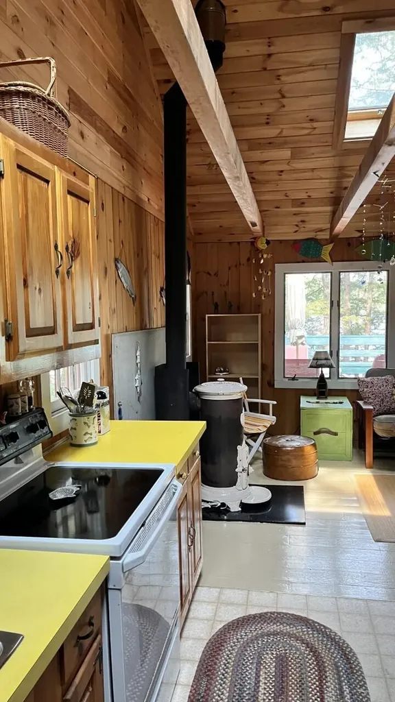 111 Valhalla Lane Norway ME 04268