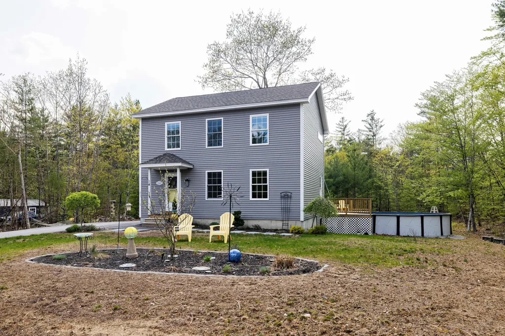 14 Mavis Drive Limington ME 04049