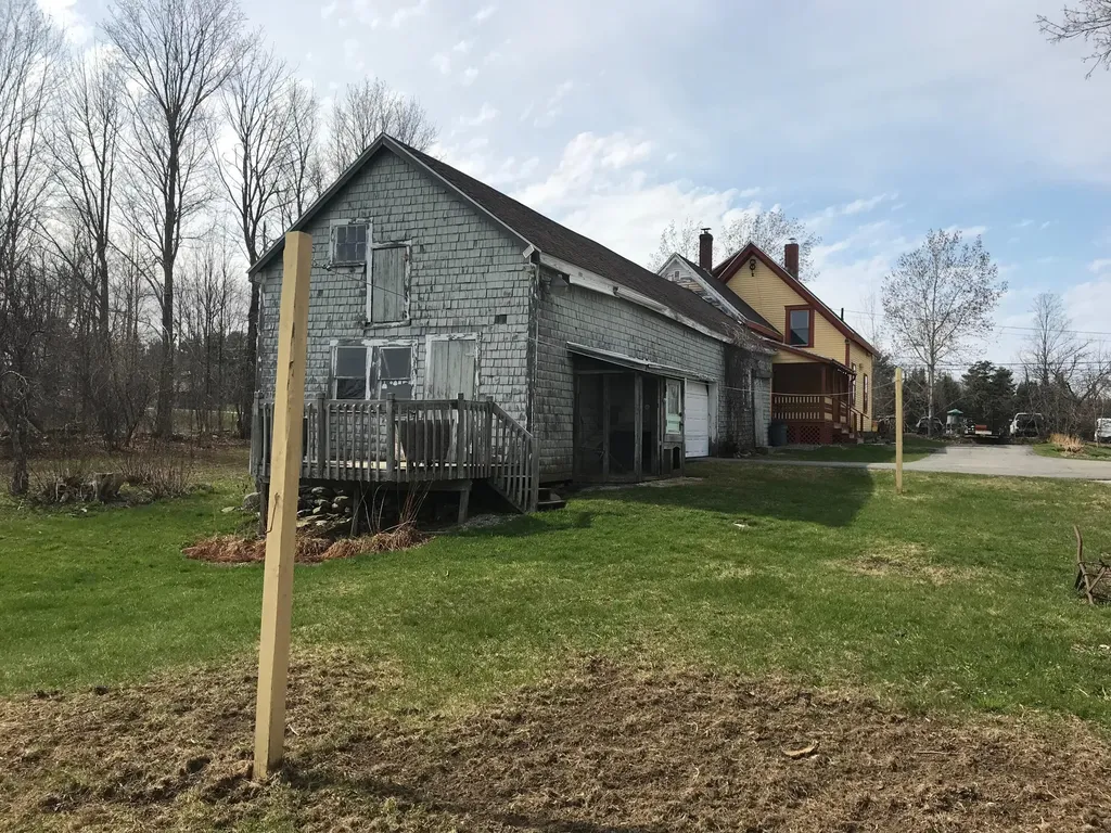 386 Plymouth Road Carmel ME 04419