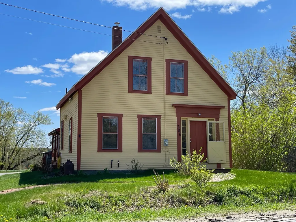 386 Plymouth Road Carmel ME 04419
