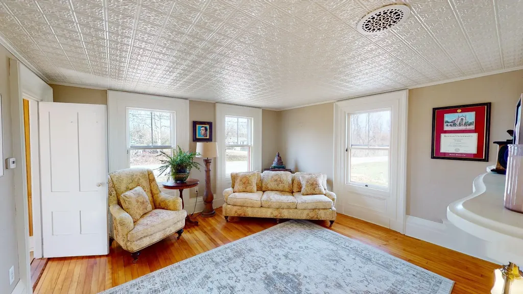 386 Plymouth Road Carmel ME 04419