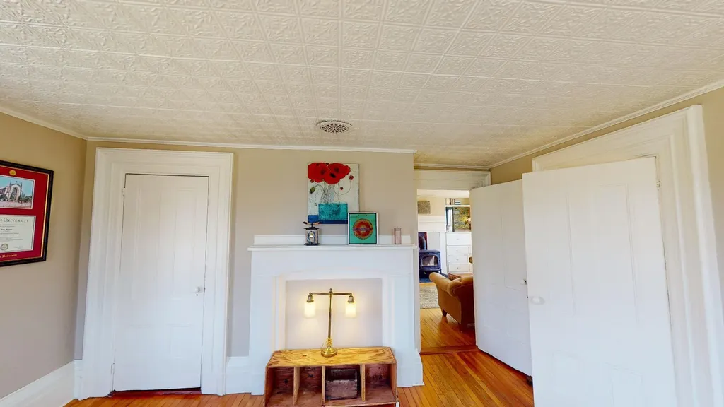 386 Plymouth Road Carmel ME 04419