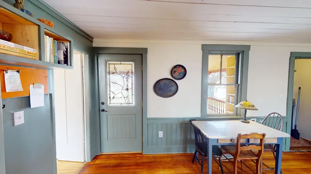 386 Plymouth Road Carmel ME 04419