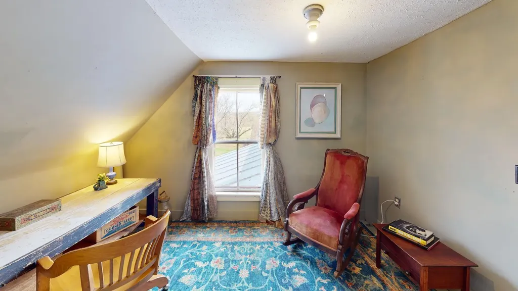 386 Plymouth Road Carmel ME 04419