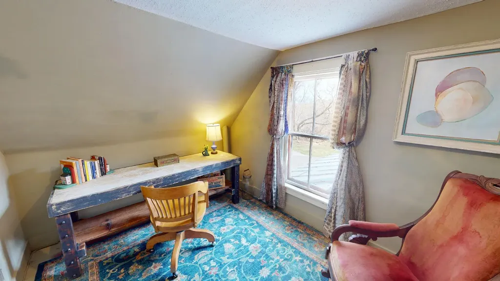 386 Plymouth Road Carmel ME 04419