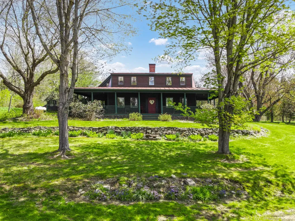 49 Taber Hill Road Vassalboro ME 04989