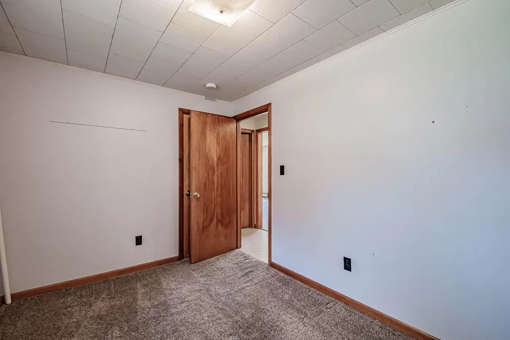 11 Riverside Lane Bethel ME 04217