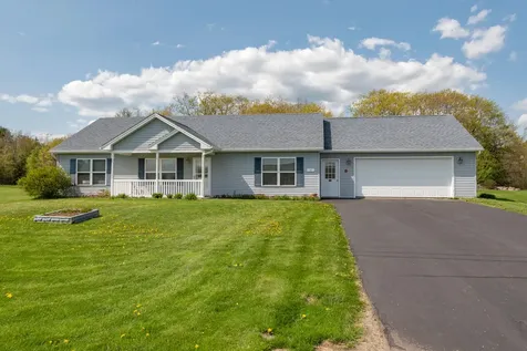 11 Fieldstone Drive Oakland ME 04963