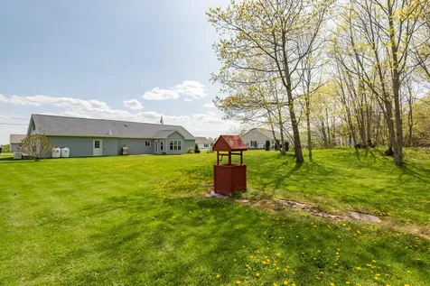 11 Fieldstone Drive Oakland ME 04963