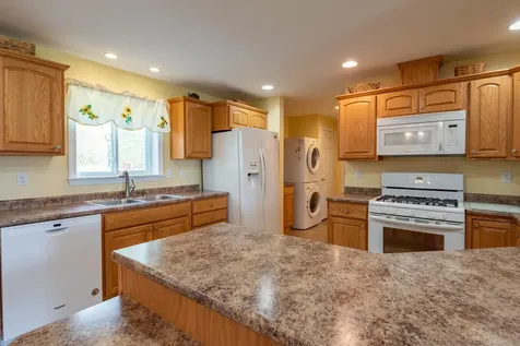 11 Fieldstone Drive Oakland ME 04963