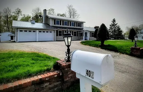 402 Massachusetts Avenue Millinocket ME 04462