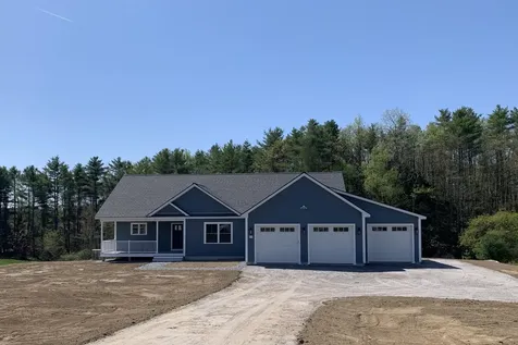 17 Halcyon Drive Topsham ME 04086