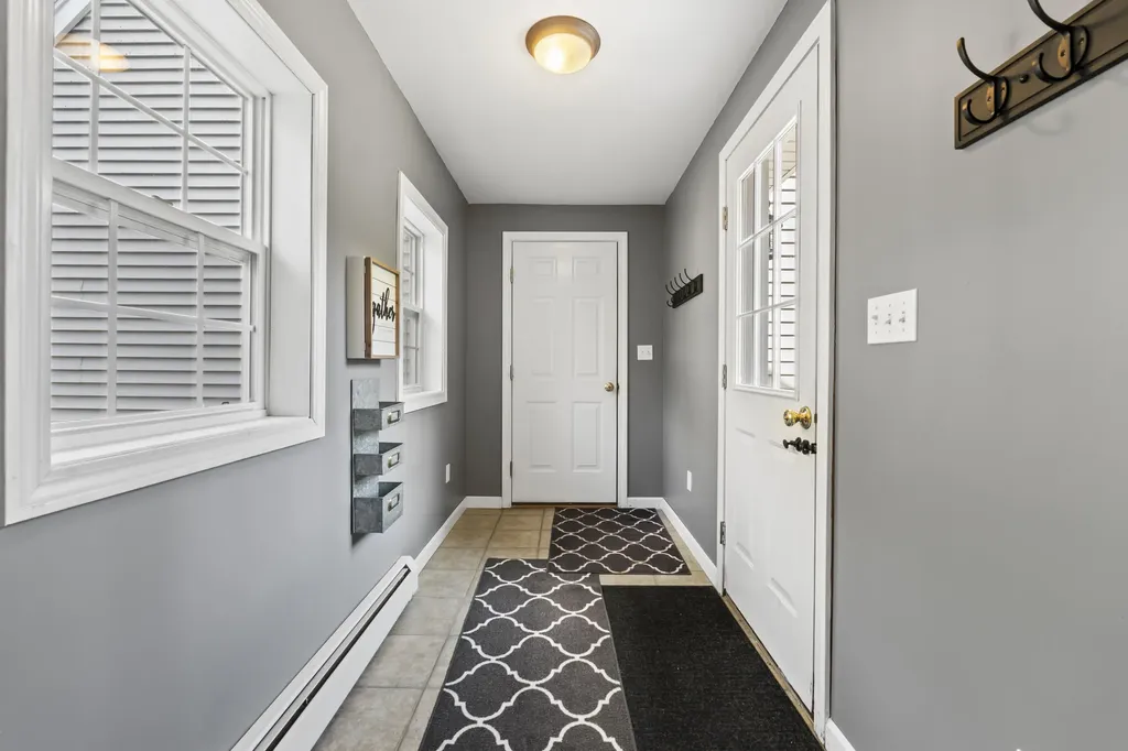 101 Deervale Road Durham ME 04222